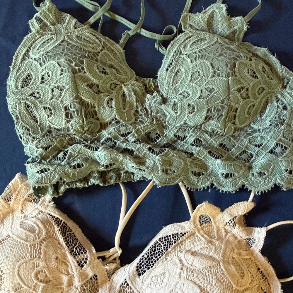 Lace Bralette Set - Sage Green and Cream - Picture 4 of 5